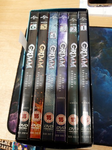 Universal pictures grimm - -,