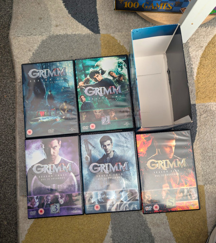 Universal grimm seasons 5 - universal, 1-5